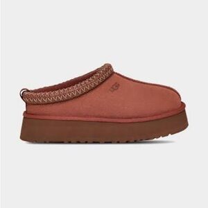 UGG Tazz Red Jasper Platform Slippers - 1122533